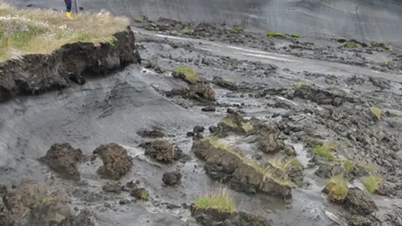 Thawing permafrost (credit: Boris Radosavljevic, CC BY 2.0)
