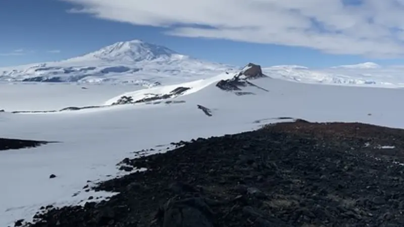 Panoramic photo of Allan Hills, Antarctica. 