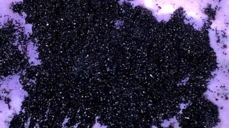 Vanadium, one of the CO2 capture materials, displaying a brilliant deep purple color (image provided by May Nyman, chemistry professor, OSU College of Science).
