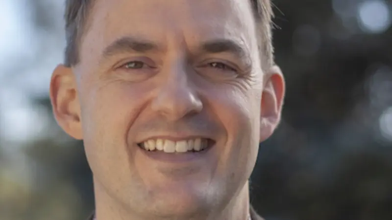 Headshot of Jacob Hamblin