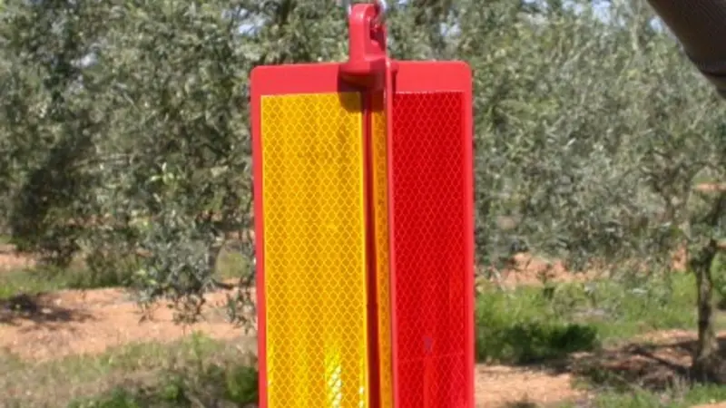 bird diverter